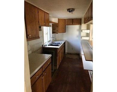 29 Van Buren St, Taunton, MA 02780 - photo 6