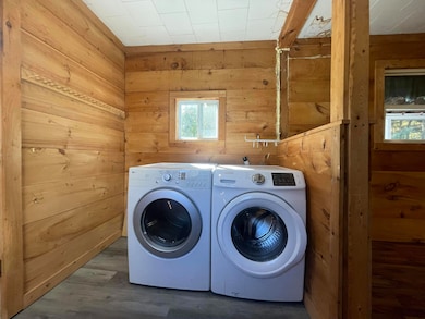 10 Pinkham St, Lincoln, ME 04457 - photo 4