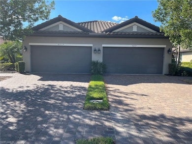 8217 Lucello Terrace W, Naples, FL 34114 - photo 2