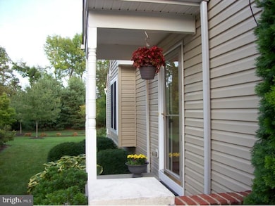 451 E Red Lion Dr, Bear, DE 19701 - photo 2