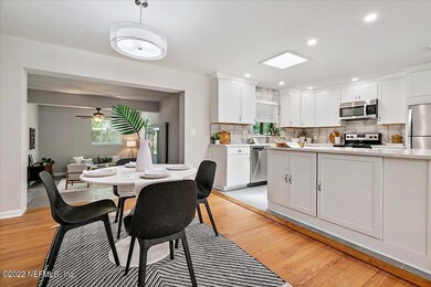 1903 Valens Dr E, Jacksonville, FL 32216 - photo 5