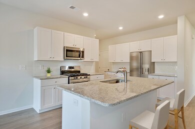 140 Lucky Day Dr, Summerville, SC 29486 - photo 4