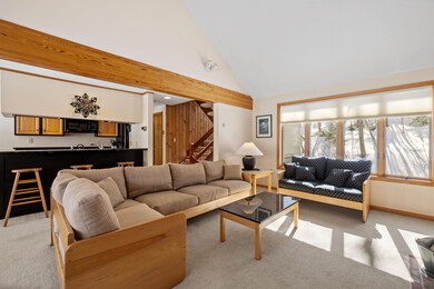 32 Loonwood Dr unit 1, Lincoln, NH 03251 - photo 4