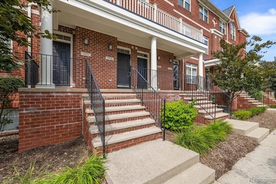 1438 Devon Ln, Troy, MI 48084 - photo 3