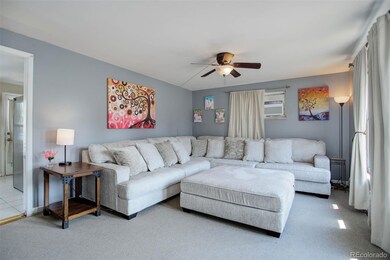 516 Emporia St, Aurora, CO 80010 - photo 2