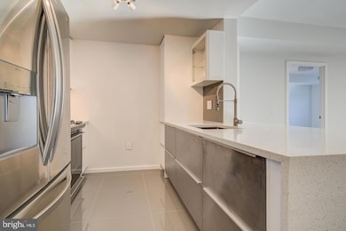 Clarendon 1021 unit 828, Arlington, VA 22201 - photo 3