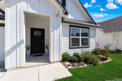 21220 Cobbles Loop, San Antonio, TX 78266 - photo 5