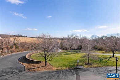 435 White Gables Ln unit 204, Charlottesville, VA 22903 - photo 2