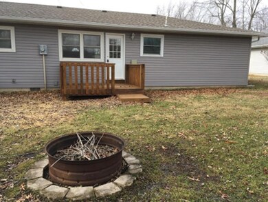 802 S Locust 011817 (4)