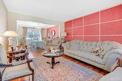 1 Colonial Ct, Edison, NJ 08820 - photo 7