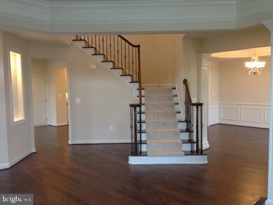 42579 Voormeade Terrace, Chantilly, VA 20152 - photo 5