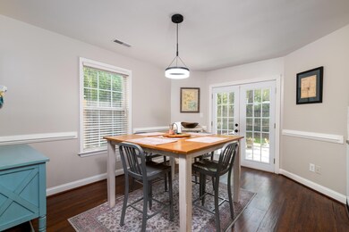 2895 Summertrees - 8 - CMG