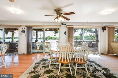 172 Sea Horse Dr, Colonial Beach, VA 22443 - photo 2