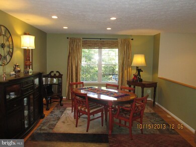 403 Edgemere Dr, Annapolis, MD 21403 - photo 3