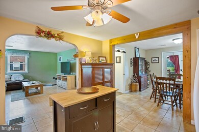 3581 Horseshoe Pike, Honey Brook, PA 19344 - photo 7