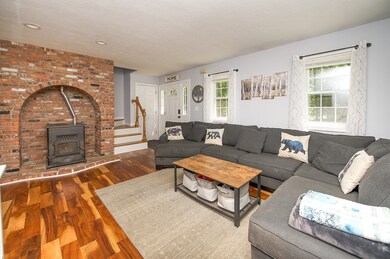 3 Chase Rd, Sandown, NH 03873 - photo 5