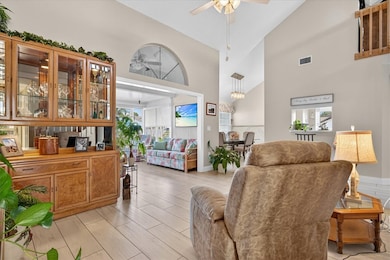 1827 Aynsley Way unit 4, Vero Beach, FL 32966 - photo 2