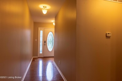 6904 Catalpa Springs Dr, Louisville, KY 40228 - photo 6