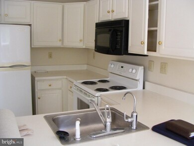 194 Strawberry Ln, Perkasie, PA 18944 - photo 3