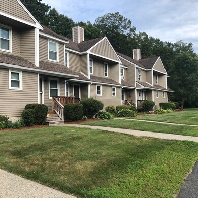 76 Pennacook Dr unit 76, Leominster, MA 01453 - photo 2