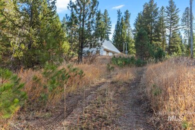 301 W Mill St, Cascade, ID 83611 - photo 5