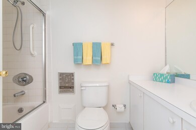 Elmont Condominium unit 312, Baltimore, MD 21215 - photo 7