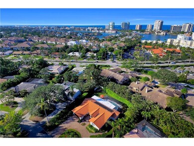 721 Willowhead Dr, Naples, FL 34103 - photo 5