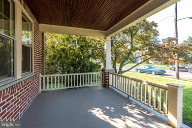 915 Columbia Ave, Lansdale, PA 19446 - photo 3