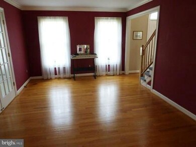 12109 Faulkner Dr, Owings Mills, MD 21117 - photo 3