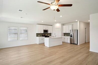  Photo is not of the actual home, but is an inspirational photo of builder’s model home and may depict options, furnishings, and/or decorator features that are not included.
