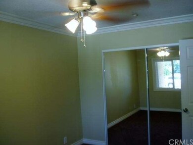 MIRRORED WARDROBES AND LIGHT FANS IN BEDROOMS!