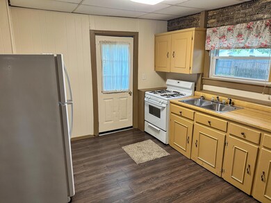 356 Fahey St, Marion, OH 43302 - photo 6