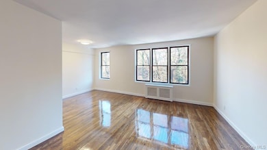 Hudson View unit 6L, Yonkers, NY 10701 - photo 7