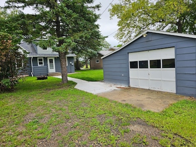 1410 Jefferson St, Alexandria, MN 56308 - photo 5