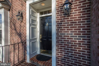 9455 Turnberry Dr, Potomac, MD 20854 - photo 3