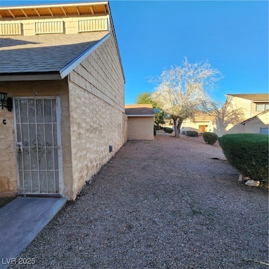 5156 Gray Ln unit F, Las Vegas, NV 89119 - photo 6
