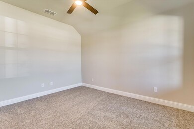 706 Broken Bow Ln, Cleburne, TX 76033 - photo 7