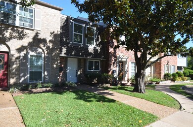 6310 Chevy Chase Dr unit 5, Houston, TX 77057 - photo 2