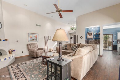 6766 S Taylor Dr, Tempe, AZ 85283 - photo 4