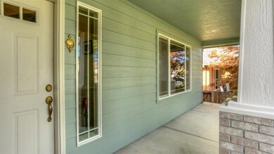 949 Crystal Dr, Eagle Point, OR 97524 - photo 7