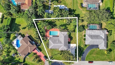 431 Vicksburg Terrace, Plantation, FL 33325 - photo 3