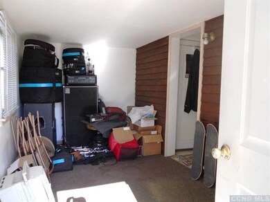 64 Sherwood Ave, Rensselaer, NY 12144 - photo 6