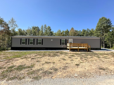 2082 Hazel Patch Rd, East Bernstadt, KY 40729 - photo 5