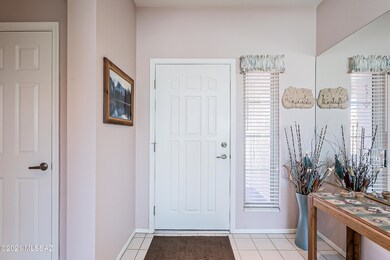 1084 E Crown Ridge Dr, Oro Valley, AZ 85755 - photo 5