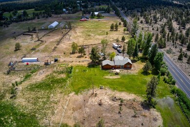 63130 Stenkamp Rd, Bend, OR 97701 - photo 2