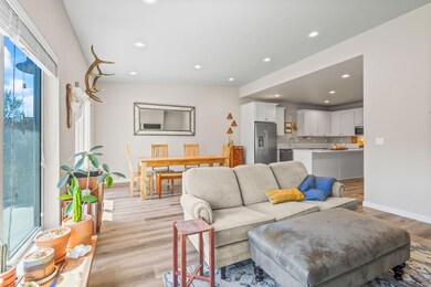 Easy space to entertain