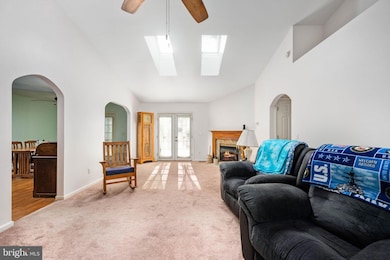 203 Fairfax Ln, Locust Grove, VA 22508 - photo 7