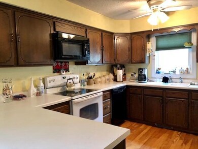 2118 Summerset Ct, Grand Forks, ND 58201 - photo 6