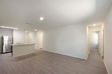 943 South Ln, Houston, TX 77088 - photo 3