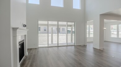 891 W Fallow Dr unit 211, Saratoga Springs, UT 84045 - photo 4